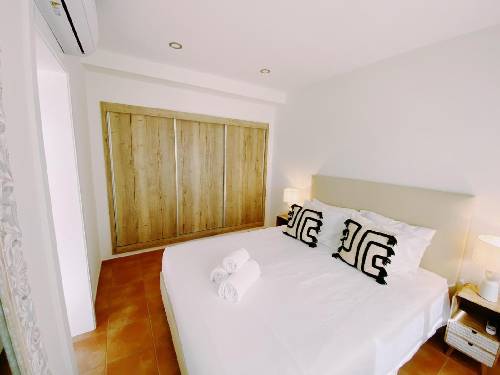 Beach Apartment Gabriela With Pool Porches  Exterior foto